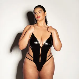 Whipped Soft Cup Open Gusset Vinyl Teddy with Barbell Trim Details Queen Size
